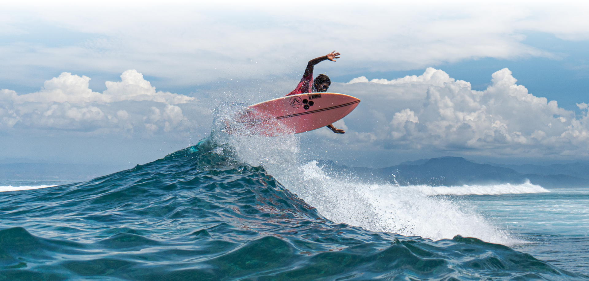 Surfer white gradient Surfer white gradient